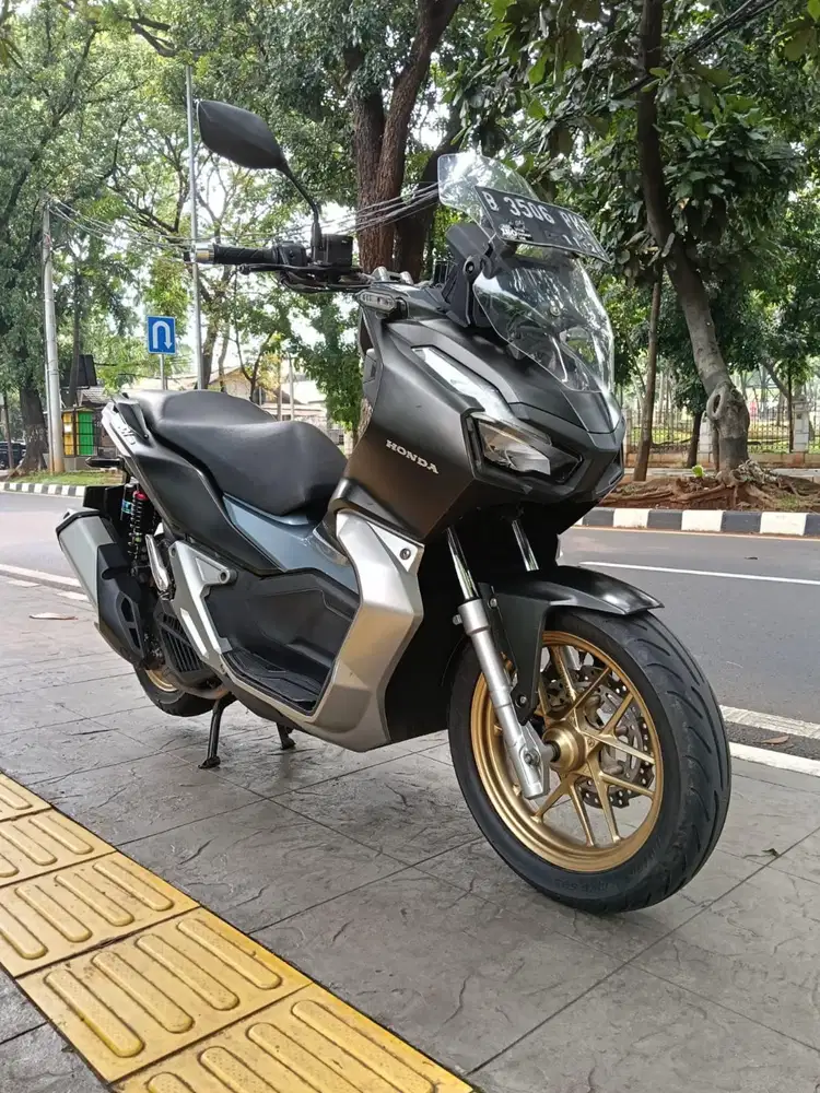 DP MINIM 2.500 CASH KREDIT NEW HONDA ADV 150 CBS ISS THN 2021 PAJAK ON