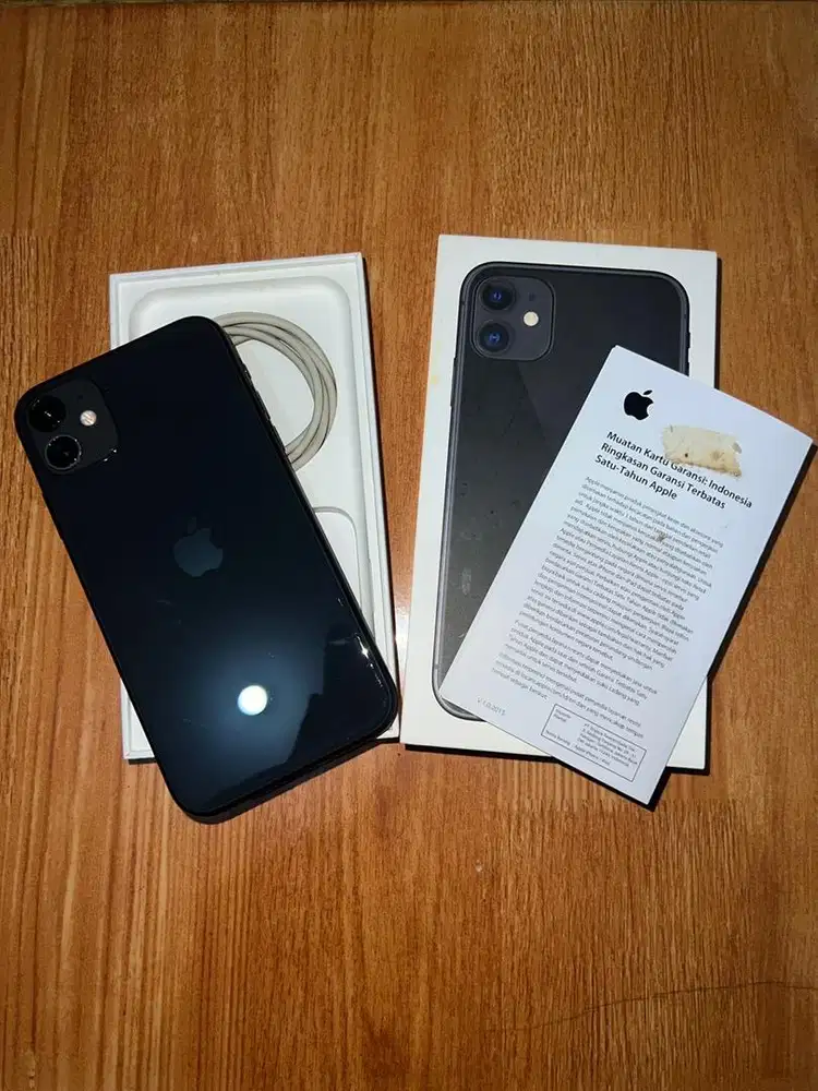 Iphone 11 64Gb Hitam ex Ibox