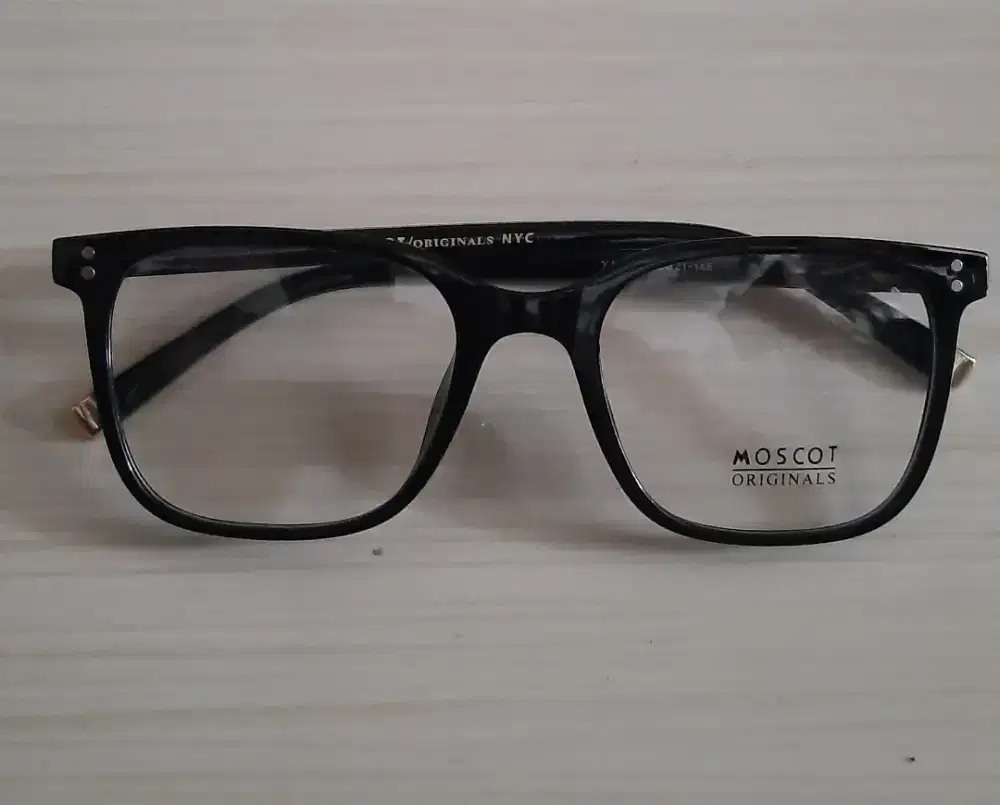 Moscot Kacamata Normal