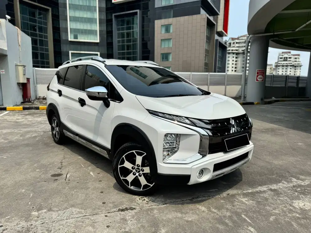 (TDP 25 jt) Mitsubishi Xpander Cross 1.5 AT 2021 Automatic