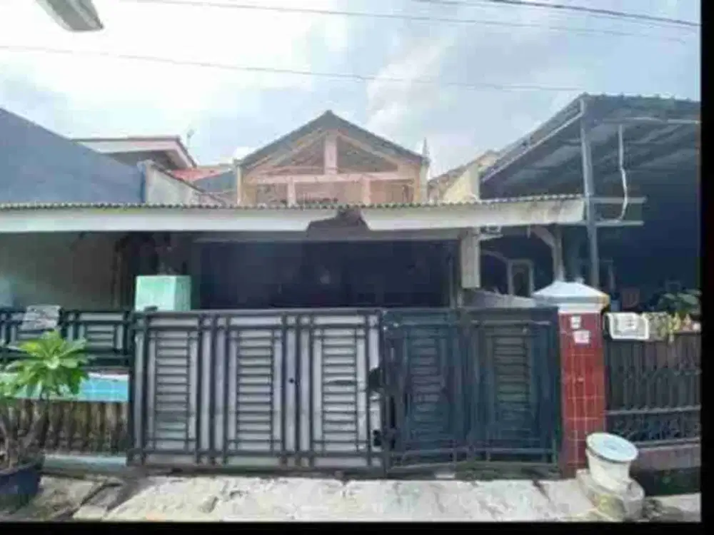 Rumah siap huni di ujung Menteng Cakung Jakarta Timur