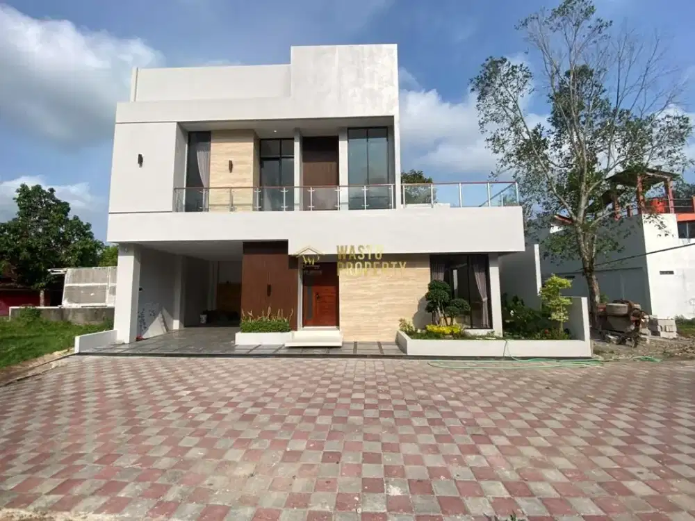 RUMAH MEWAH SIAP HUNI DI KULON PROGO, DEKAT ALUN-ALUN WATES