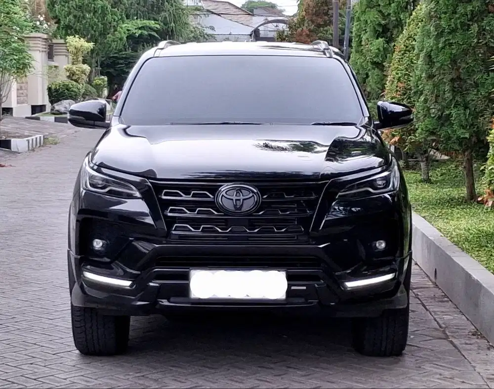 TOYOTA FORTUNER DIESEL VRZ AUTOMATIC FACELIFT 2021 BLACK