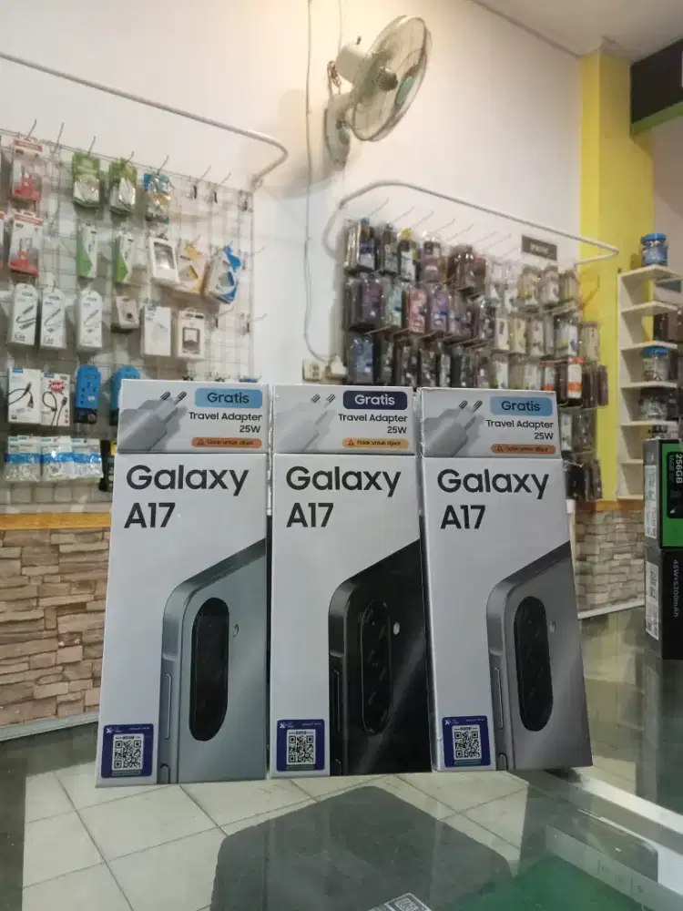 SAMSUNG A17 8/128