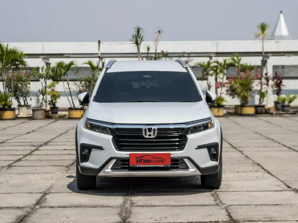 Br-v PRESTIGE SENSING 2022 PUTIH