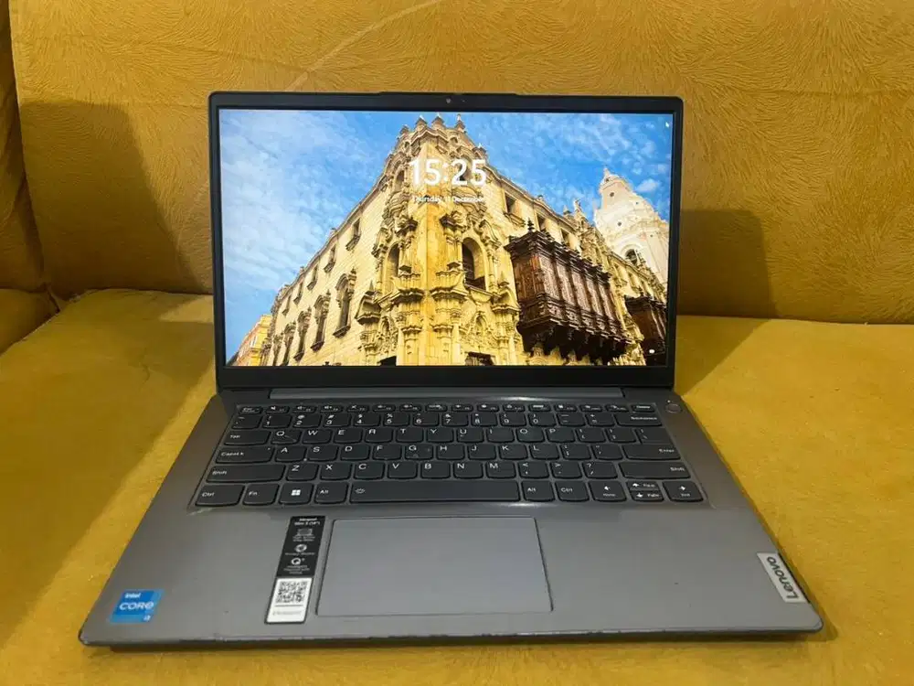 Jual Lenovo Ideapad slim 14 inci Intel Core I.3 11th Gen RAM 8 GB