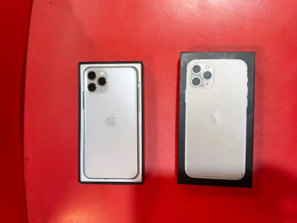 Iphone 11 pro 256gb silver bersih