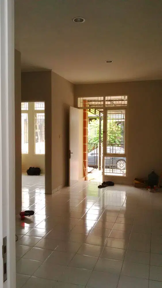DI JUAL RUMAH DI SERPONG TERRACE