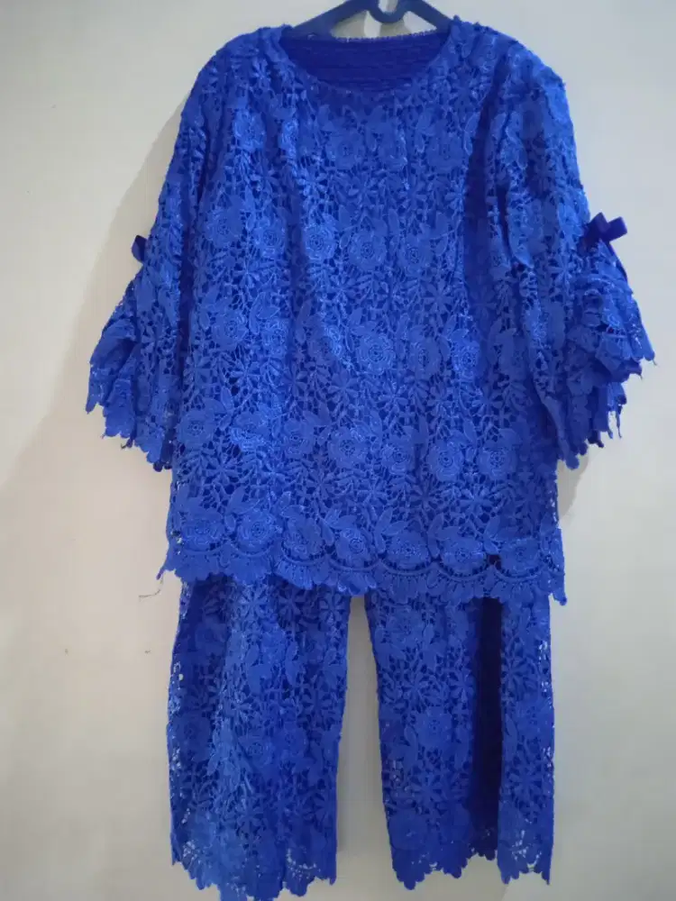 Setelah brukat cantik