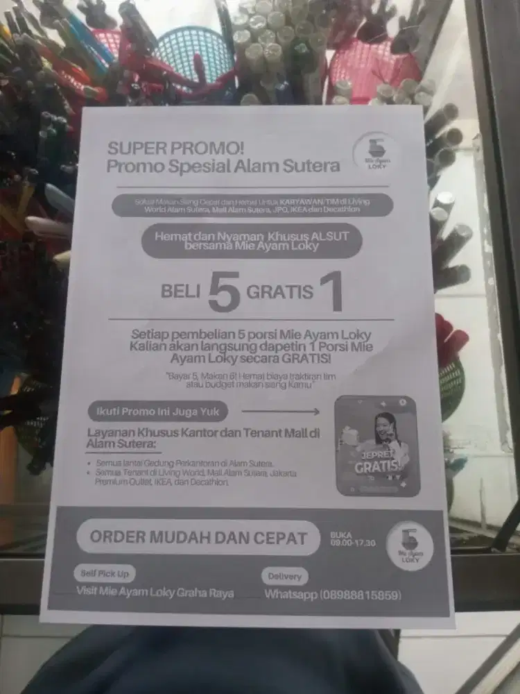 DIBUTUHKAN KARYAWATI WANITA MIE AYAM LOKY