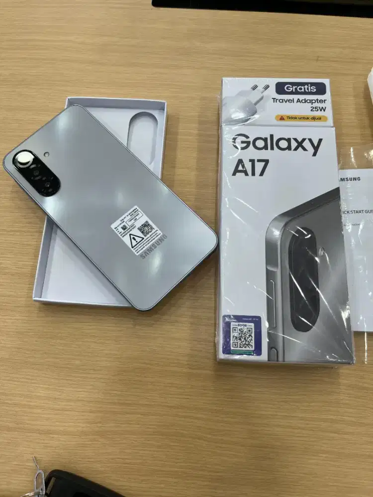 Samsung A17 lte 8/256gb