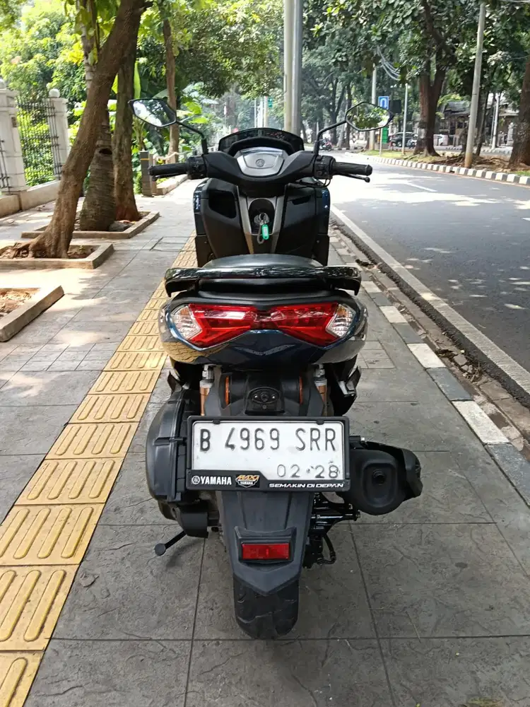 DP MINIM 1JTA CASH KREDIT NEW YAMAHA N MAX KUNCI THN 2023 PAJAK IDUP