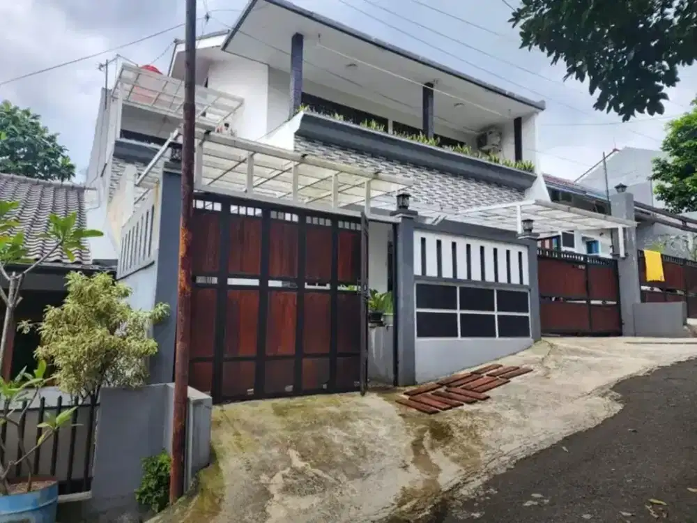 Rumah Cantik Modern Cimanggu Permai Akses Tol dan Stasiun