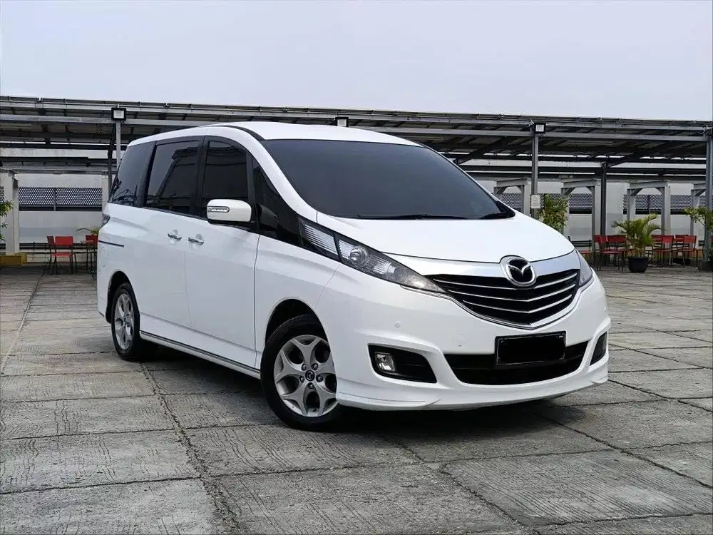 Mazda Biante 2.0L AT Skyactiv 2016