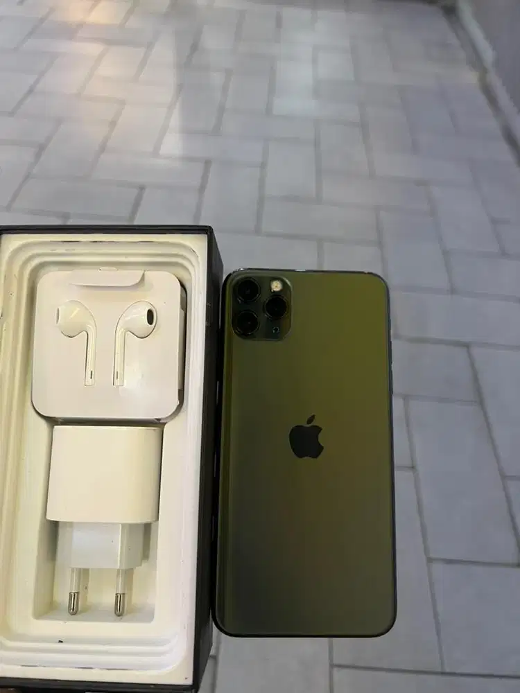 iphone 11 pro max 256gb proper baru