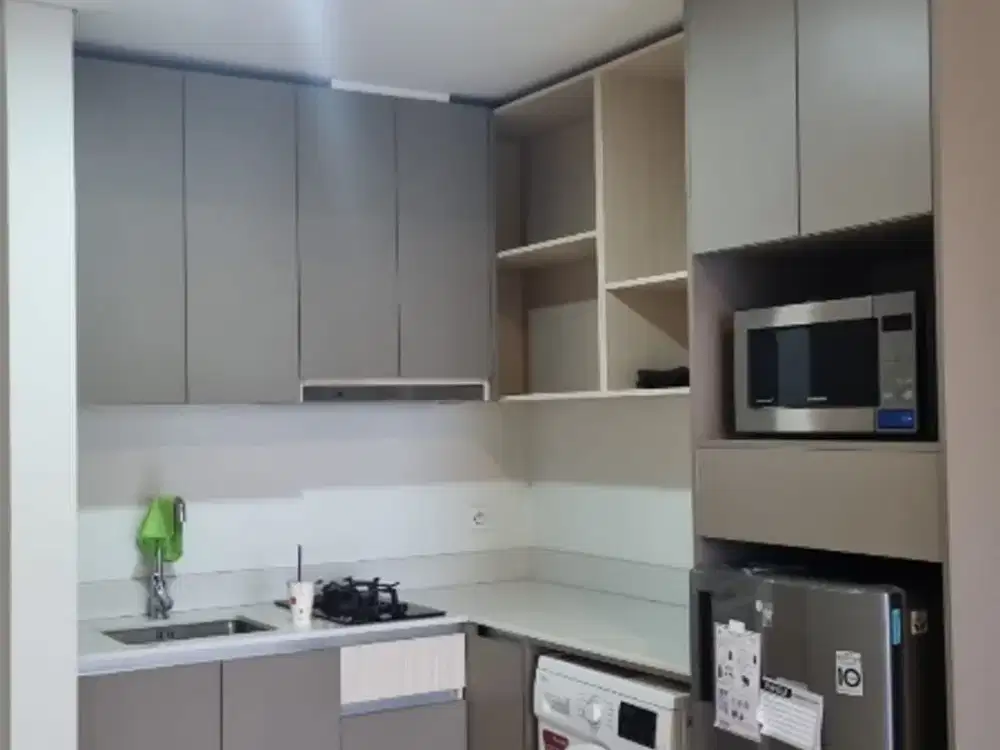 Jual cepat apartemen goldcoast pik1 1br semi furmish