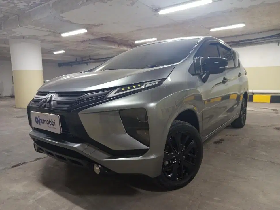 Pajak Panjang Mitsubishi Xpander  1.5 Ultimate Bensin-AT 2019 Silver