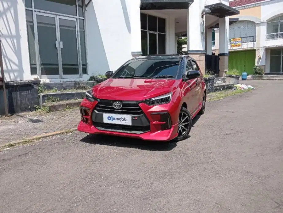 Like New - TOYOTA AGYA 1.2 GR SPORT TWO TONE BENSIN A/T 2023 MERAH
