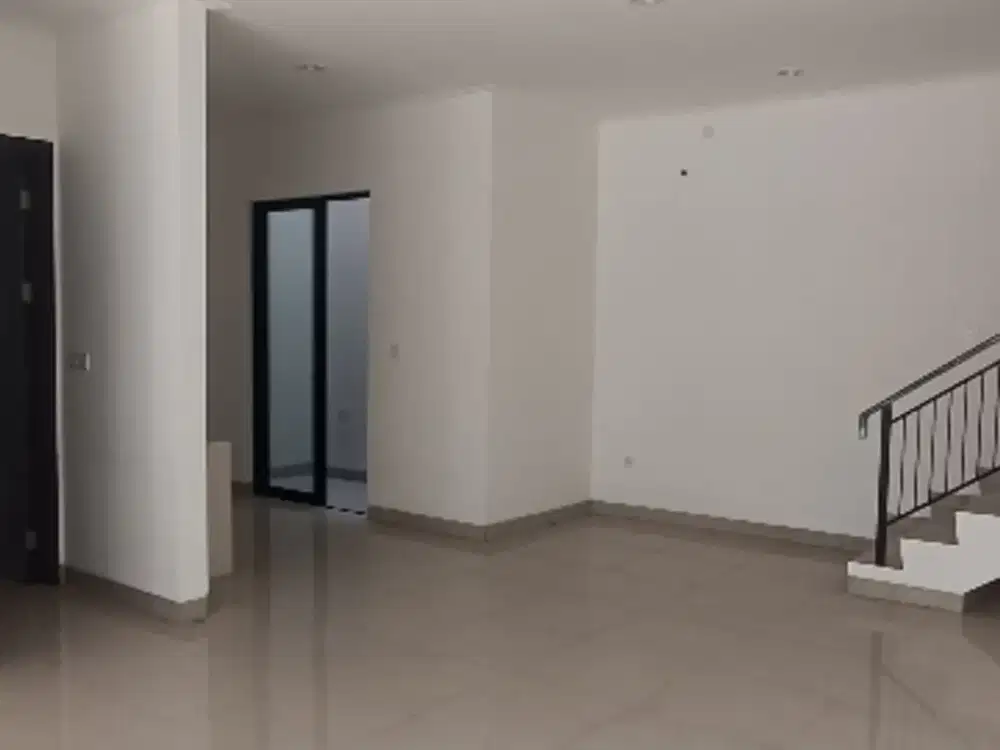 Jual cepat rumah milenial pik2 8x12,5 brand new