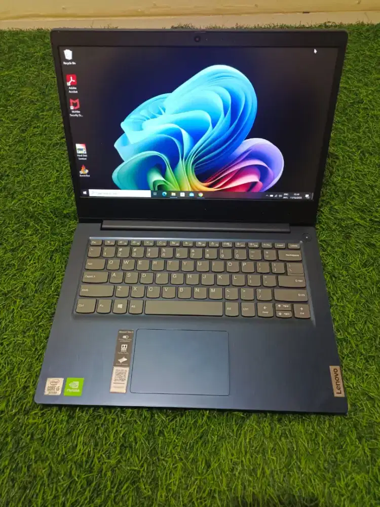 Lenovo ideapad slim 3 dual vga