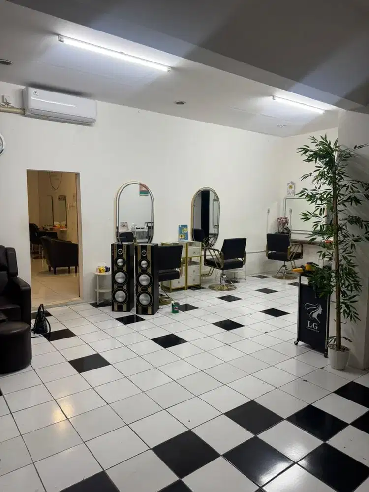 Cashier Salon Wanita Pengalaman