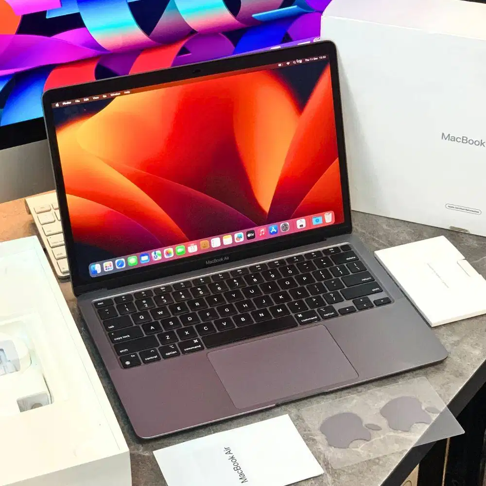 BH 95% MACBOOK AIR M1 8GB/256GB LIKENEW CC 39