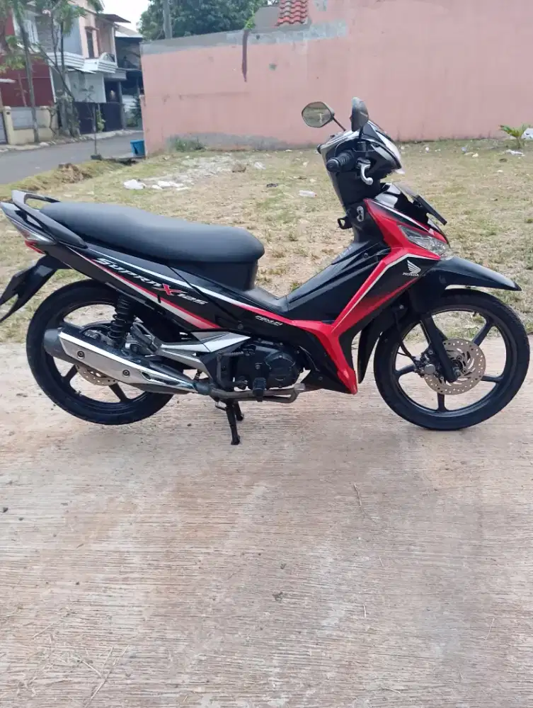 Honda Supra X 125 Fi CW DD 2017 fulori mulus pajak hidup d graha