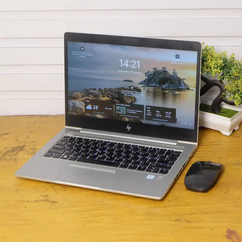 SLIM Laptop HP Elitebook 830 G6 core i7 gen 8 ram 8 SSD