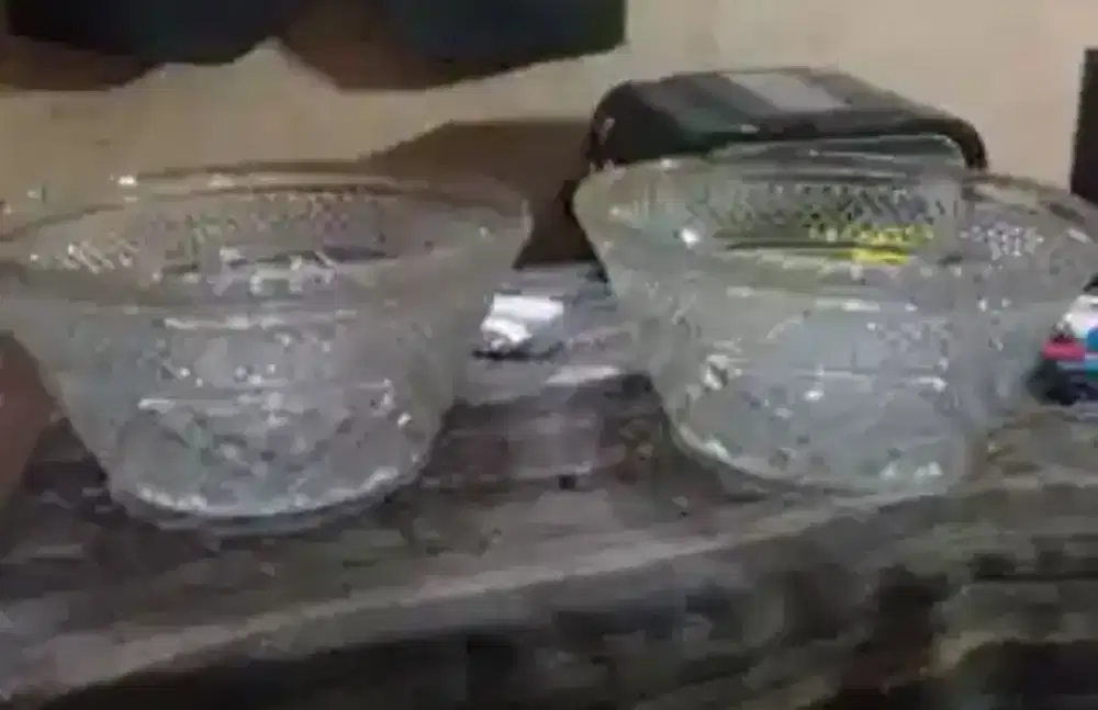 Dijual mangkok besar kristal antik