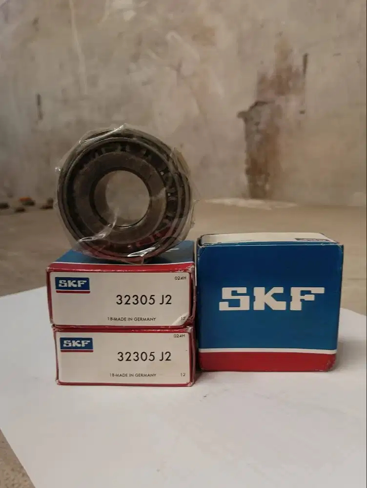 Bearing SKF 32305 J2