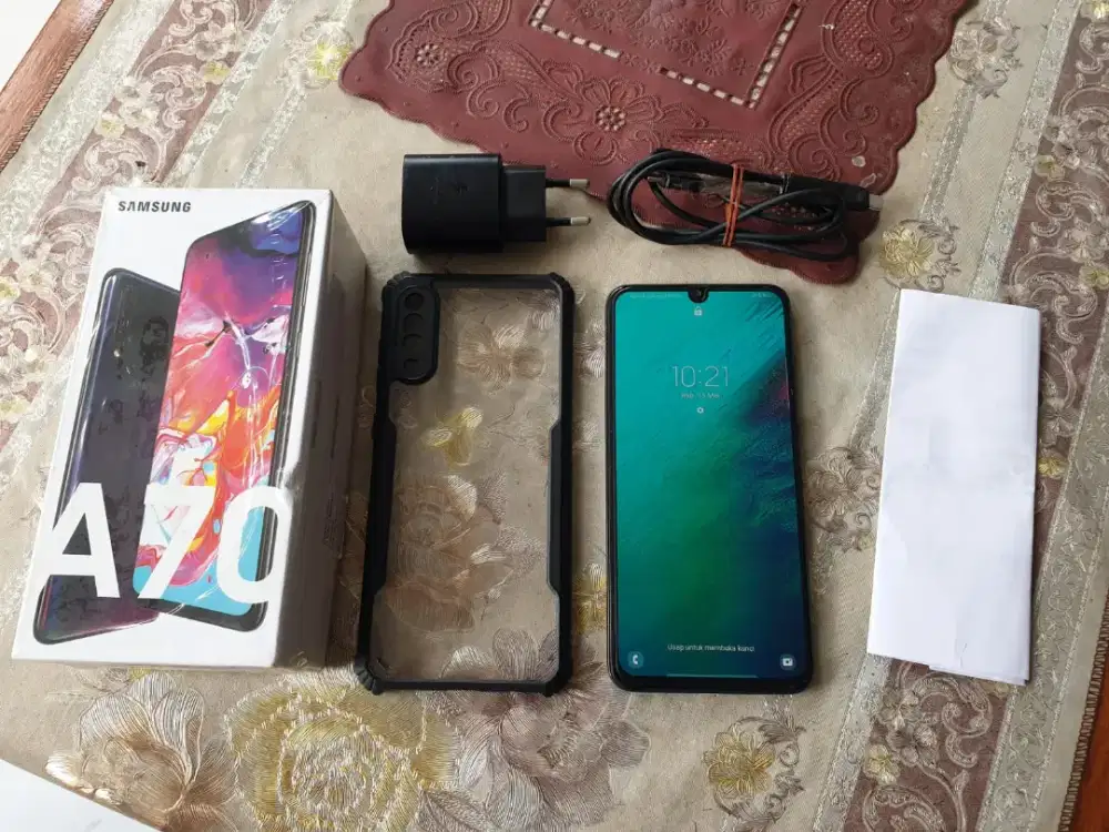 Samsung Galaxy A70 8/128GB AMOLED Fullset Mulus