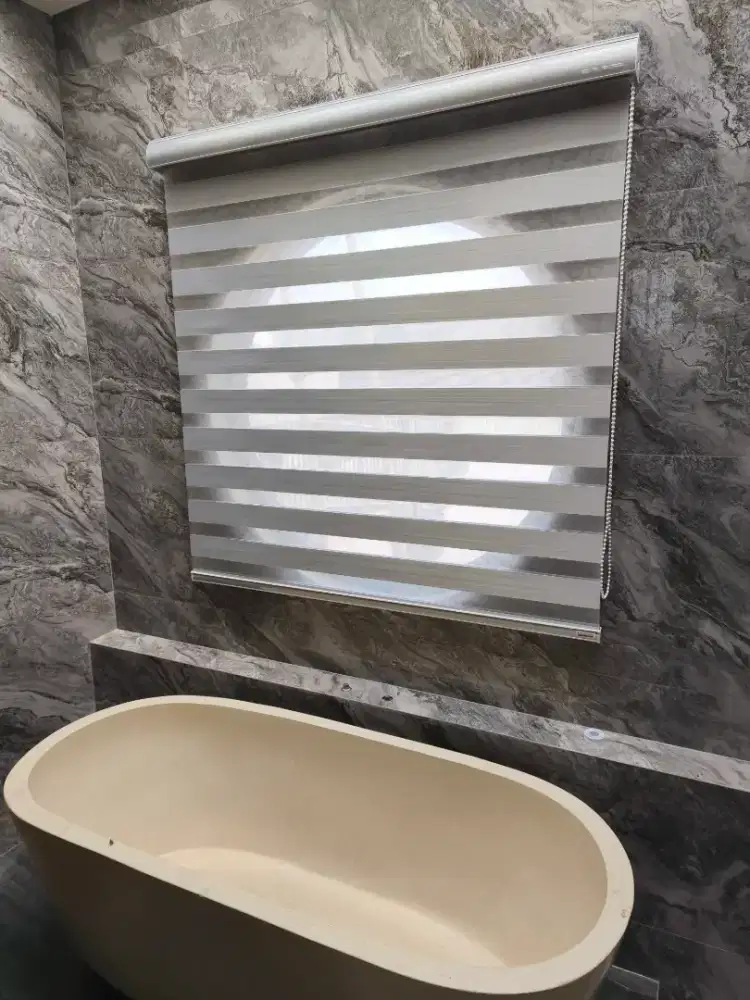 Gordyn/ tirai/ RollBlind