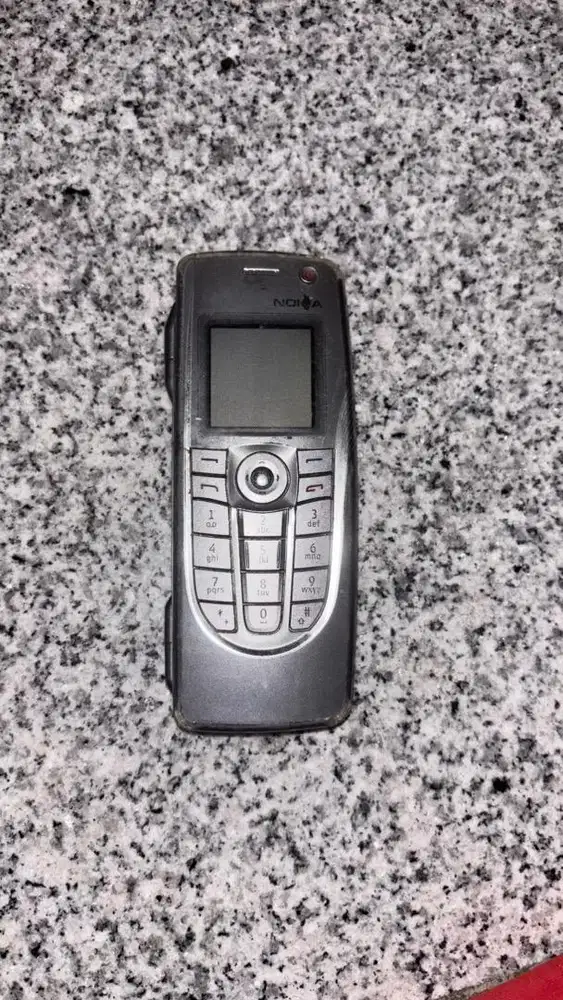 Nokia jadul 9300 mati utk Koleksi