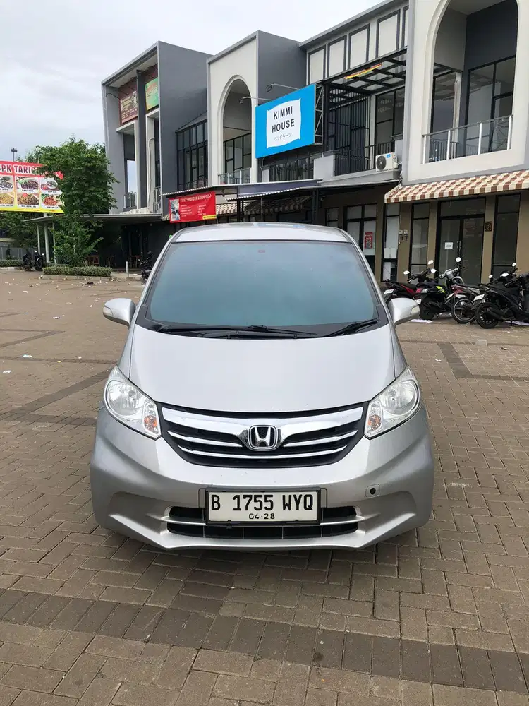 Honda Freed E Psd at Matic 2013 Ganjil