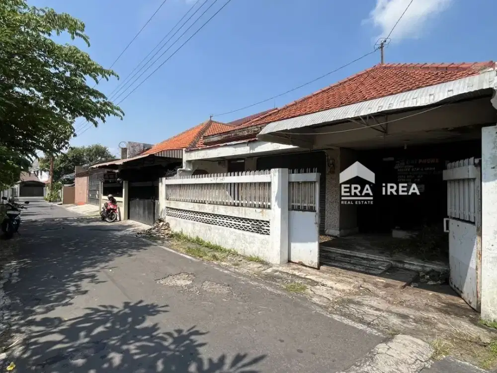 DIJUAL RUMAH HITUNG TANAH DI SOLO DEKAT STASIUN BALAPAN