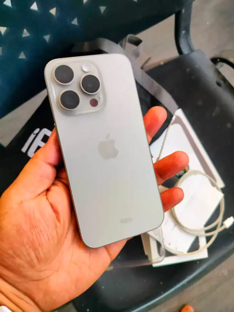 Iphone 15 promax 256 natural titanium ibox like new
