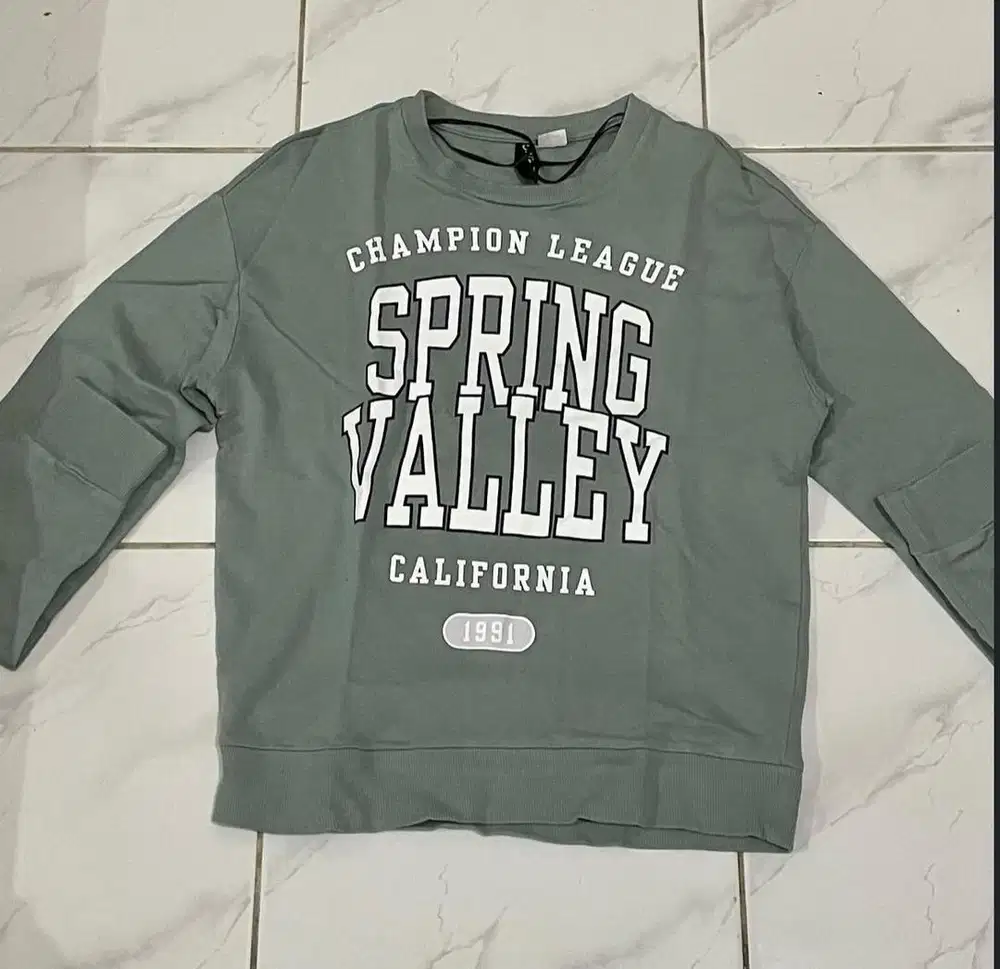 Sweater H&M Preloved