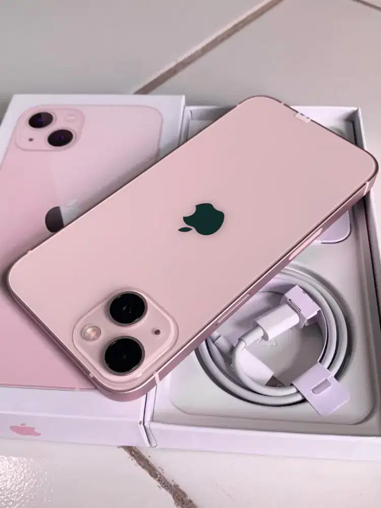iPhone 13 pink 128 inter like new seperti baru