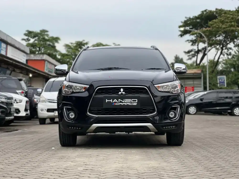 (TDP 5juta) Mitsubishi Outlander PX AT 2018 Hitam Black TERMURAH NEGO