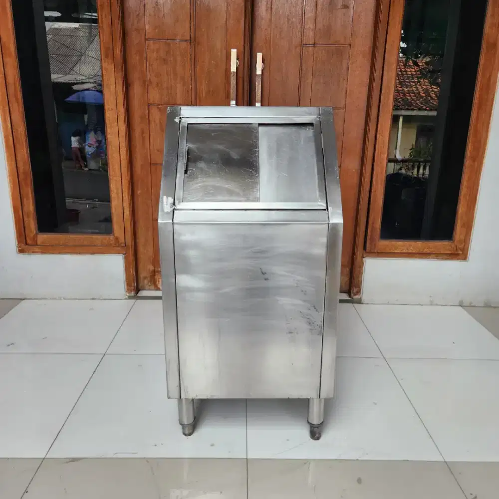 Ice bin ex Cafe - Ice bin ex Resto IC3