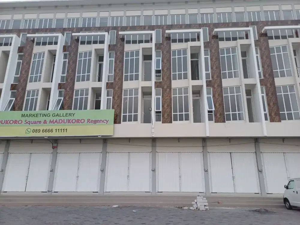 RUKO 3 LANTAI DEKET THE PARK SEMARANG