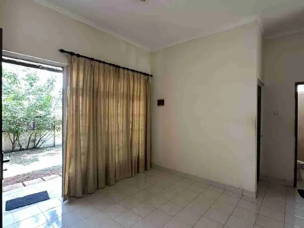 Dijual cepat MURAH rumah bagus di Boulevard cibubur country dekat jalan raya akses tol