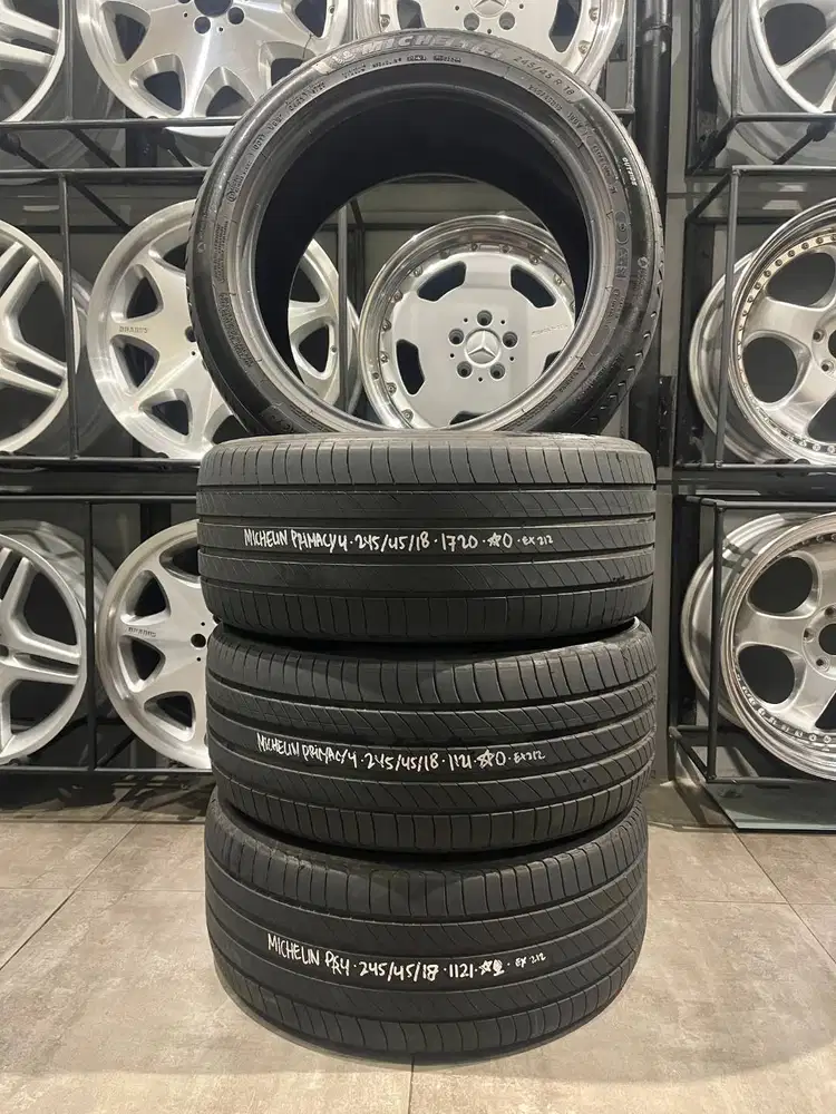 Ban Michelin Primacy 4 245/45/18 Tahun 2020 + 2021 (4 buah)