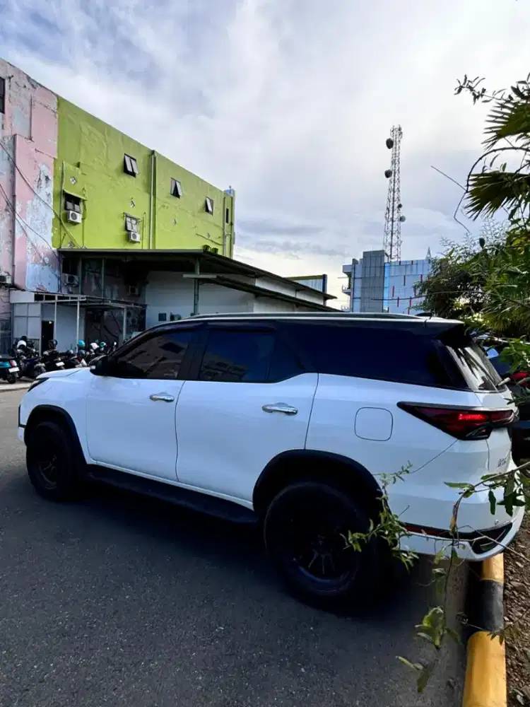 Toyota Fortuner Srz
