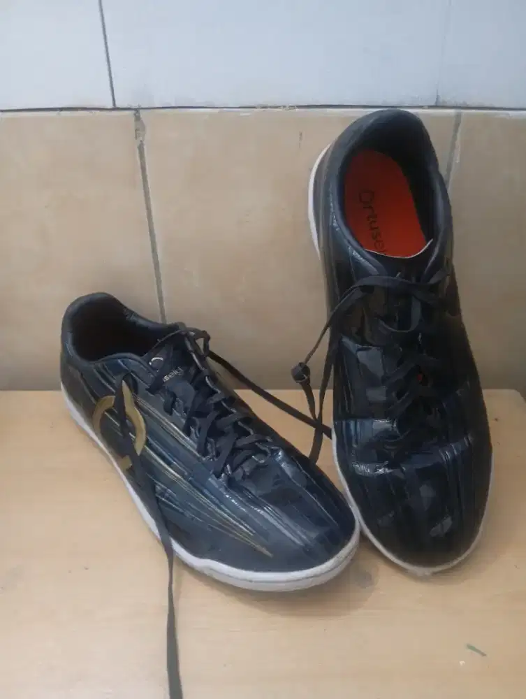 sepatu ortuseight original 100% uk 38-39