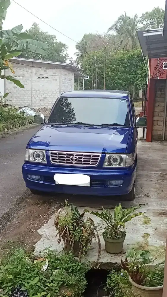 Dijual Mobil kijang LGX 2002 kondisi aman siap pakai bosku