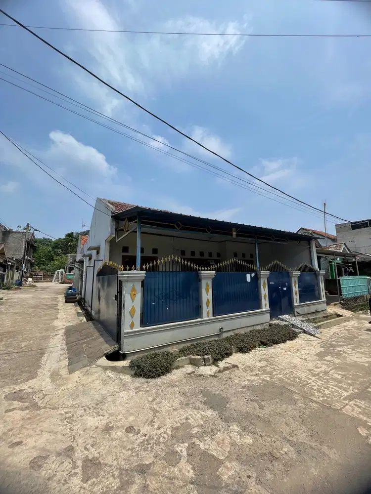Rumah Dikontrakan / Disewakan Cileungai