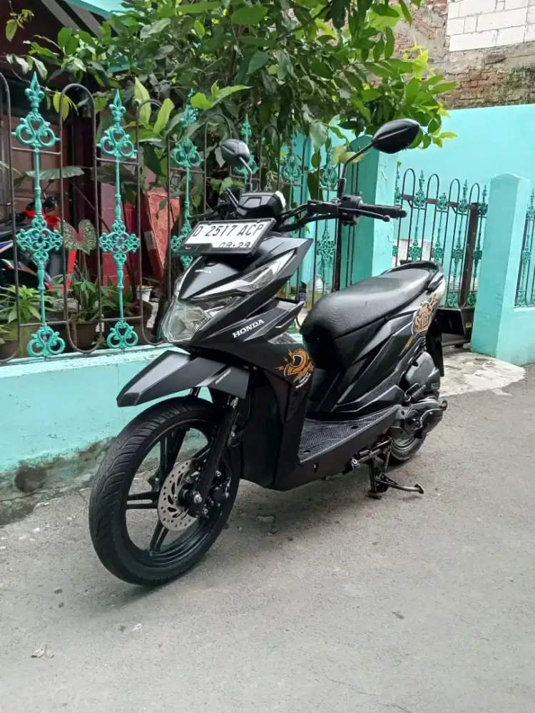 Honda beat street tahun 2019 mulus orsinil kinclong