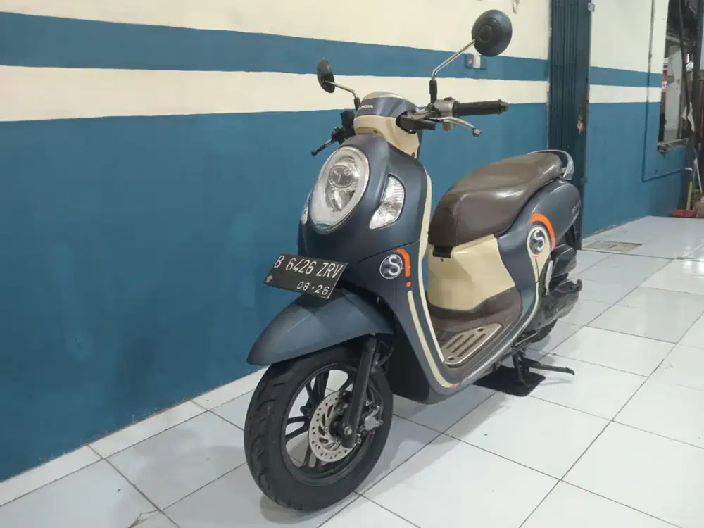 FOR SALE Honda Scoopy sporty 2021 mulus istimewa siap pakai
