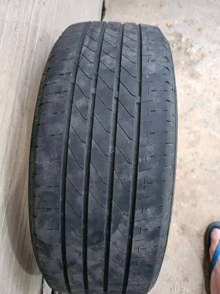 BAN BRIDGESTONE TURANZA